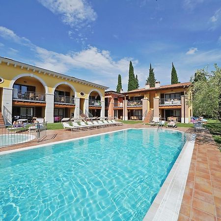 Appartamenti Corte Leonardo Garda  Exterior photo