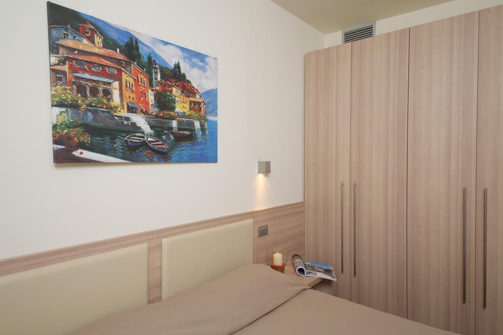 Appartamenti Corte Leonardo Garda  Room photo