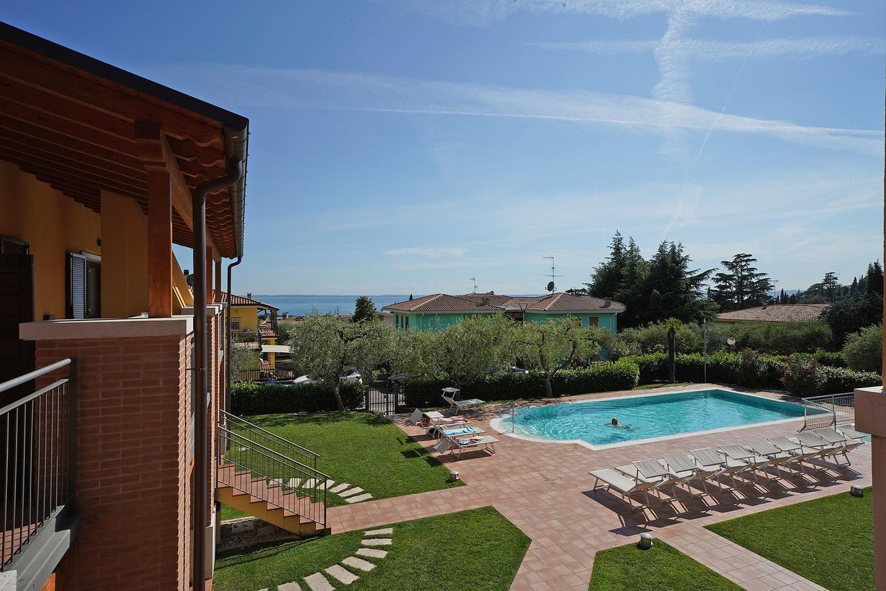 Appartamenti Corte Leonardo Garda  Exterior photo